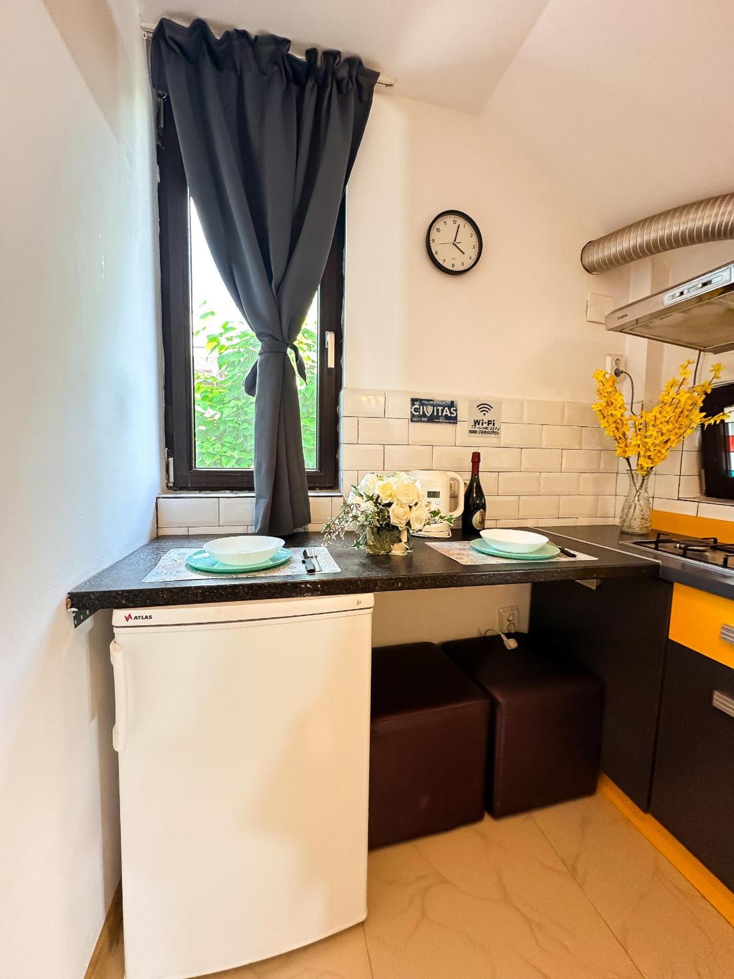 Millenium Apartment Central Craiova Ngoại thất bức ảnh